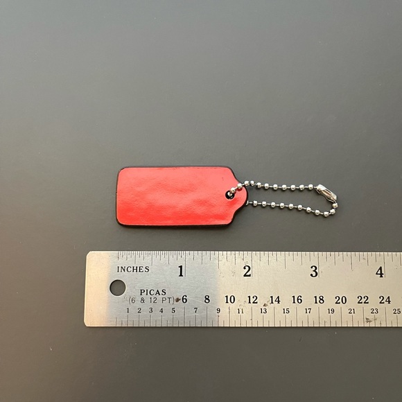 Coach Red Patent Hang Tag - Picture 2 of 2
